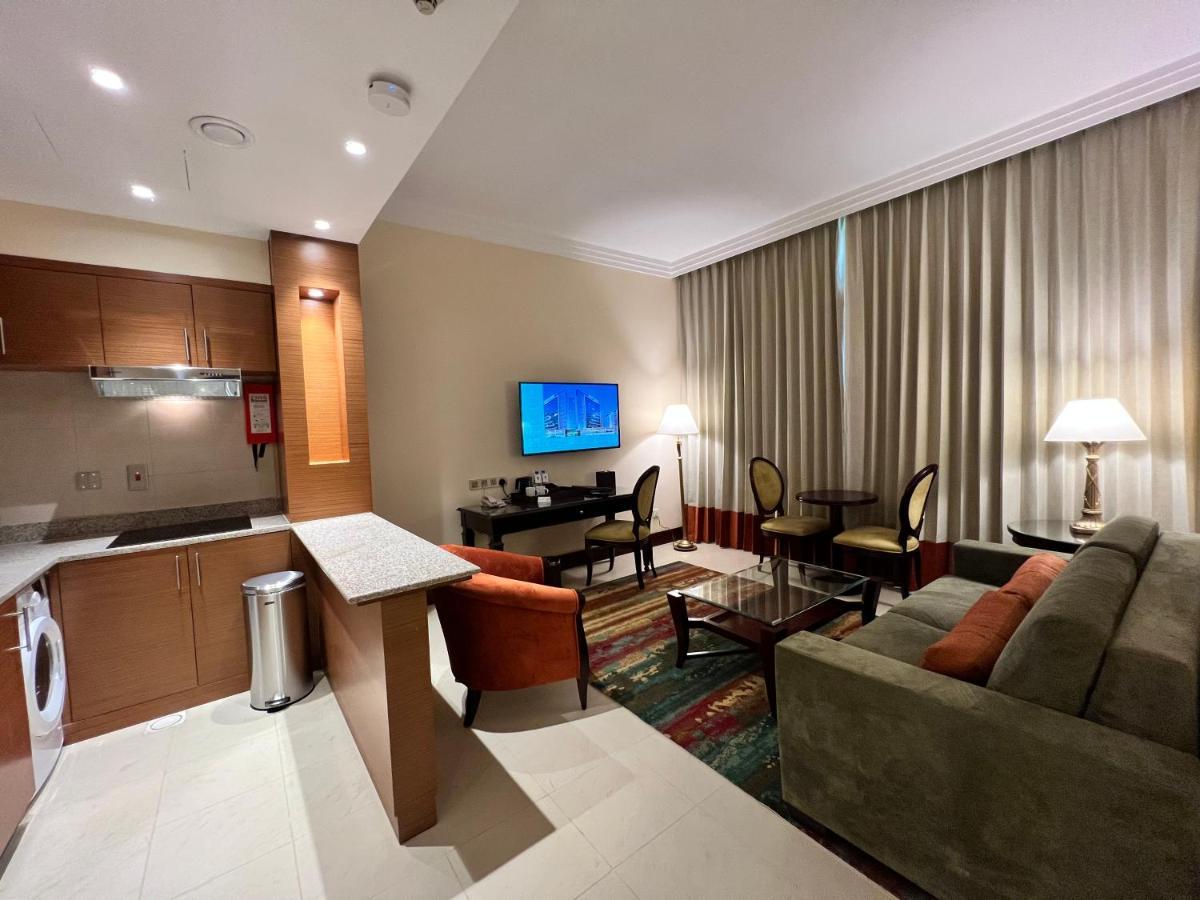City Seasons Suites Ντουμπάι Εξωτερικό φωτογραφία