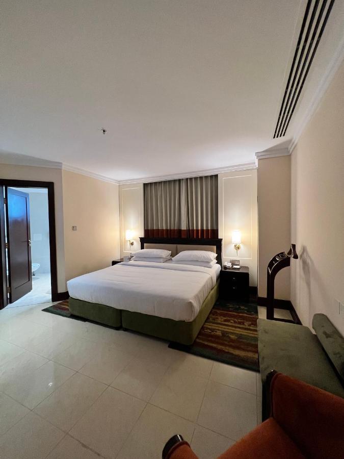 City Seasons Suites Ντουμπάι Εξωτερικό φωτογραφία