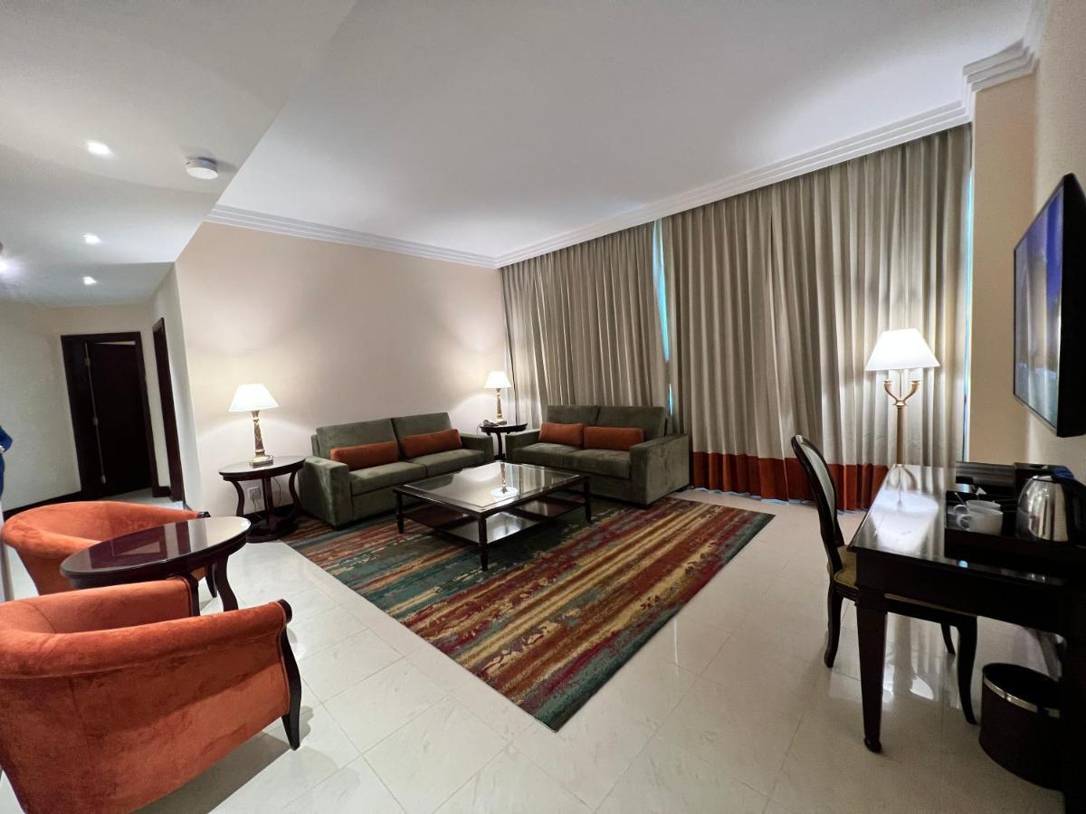 City Seasons Suites Ντουμπάι Εξωτερικό φωτογραφία