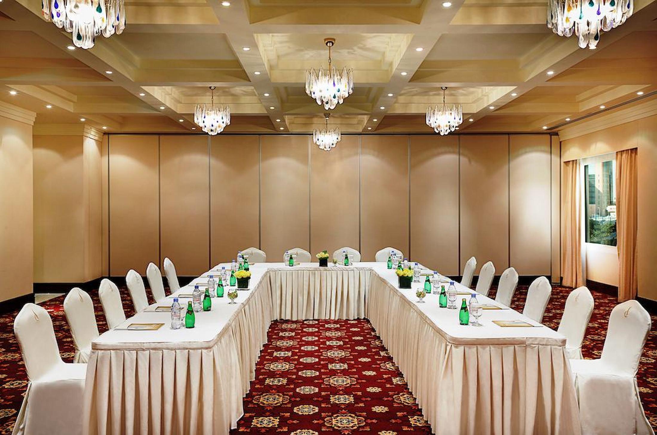 City Seasons Suites Ντουμπάι Εξωτερικό φωτογραφία